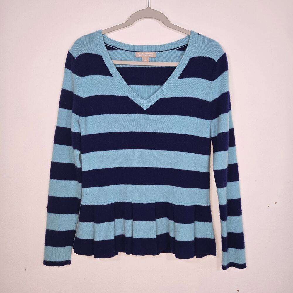 Banana Republic Women's Wool Cashmere Blend Sweater. Size Large.
